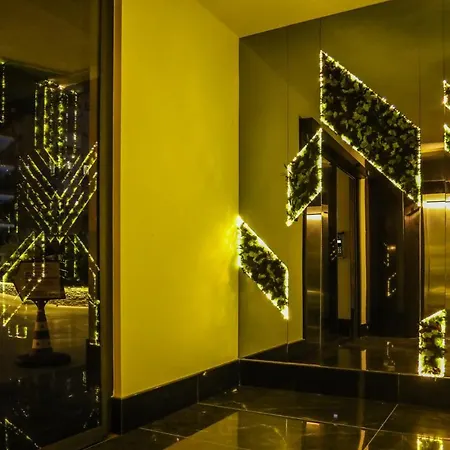 Cleopatra Twin Towers Apartment